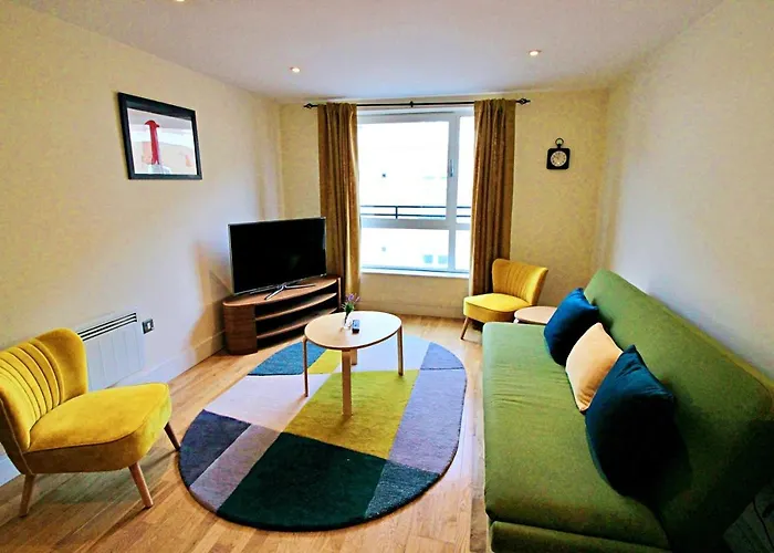 Cheshire Street, Brick Lane Apartment